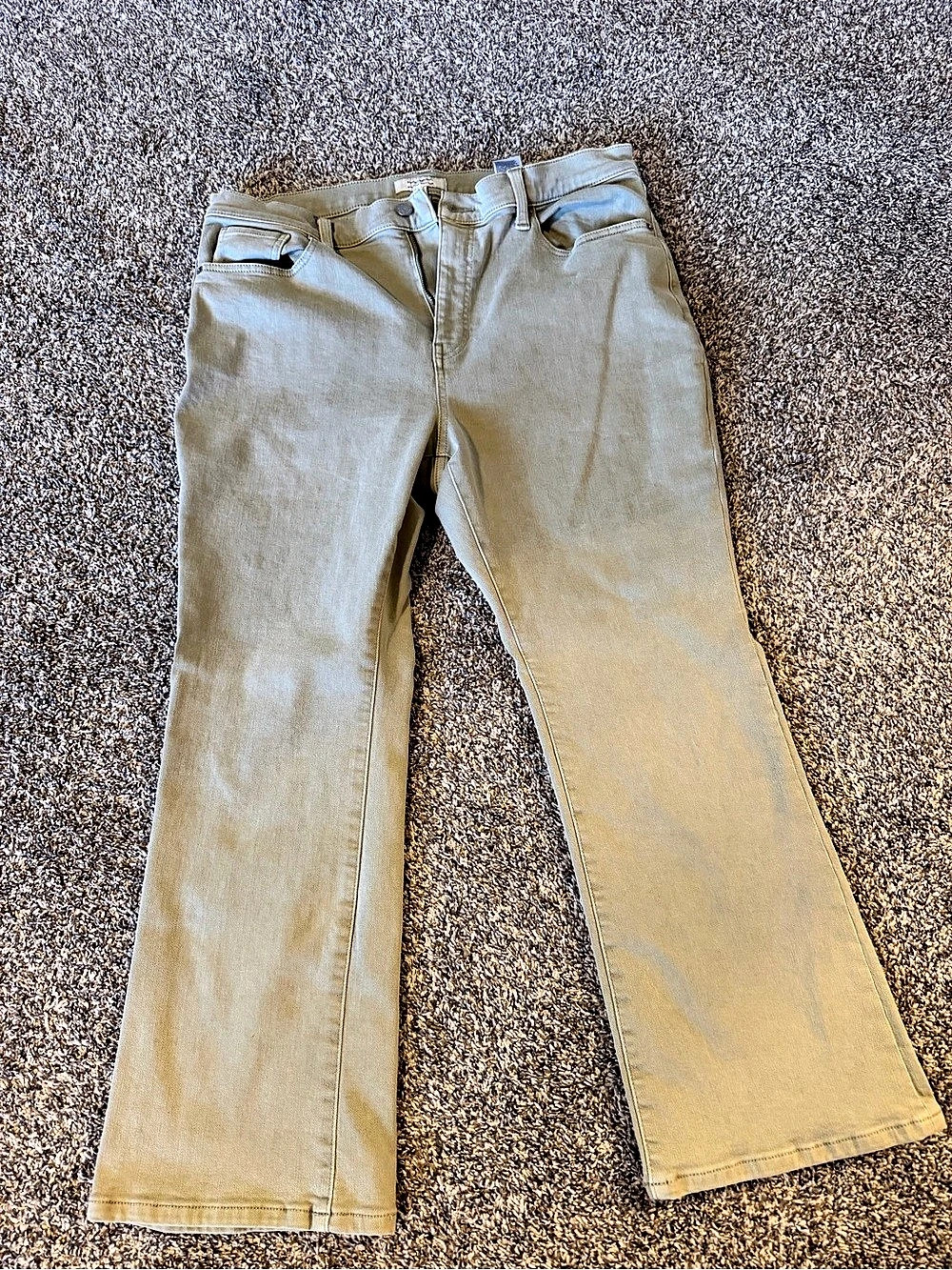 Banana Republic Bootcut High-Rise Cropped Jeans Tan Waist 33- Worn Once